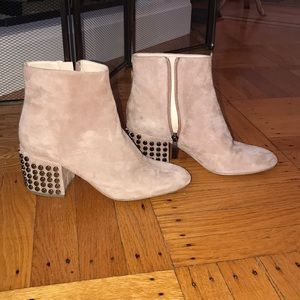 Taupe Fashion Heeled Boots